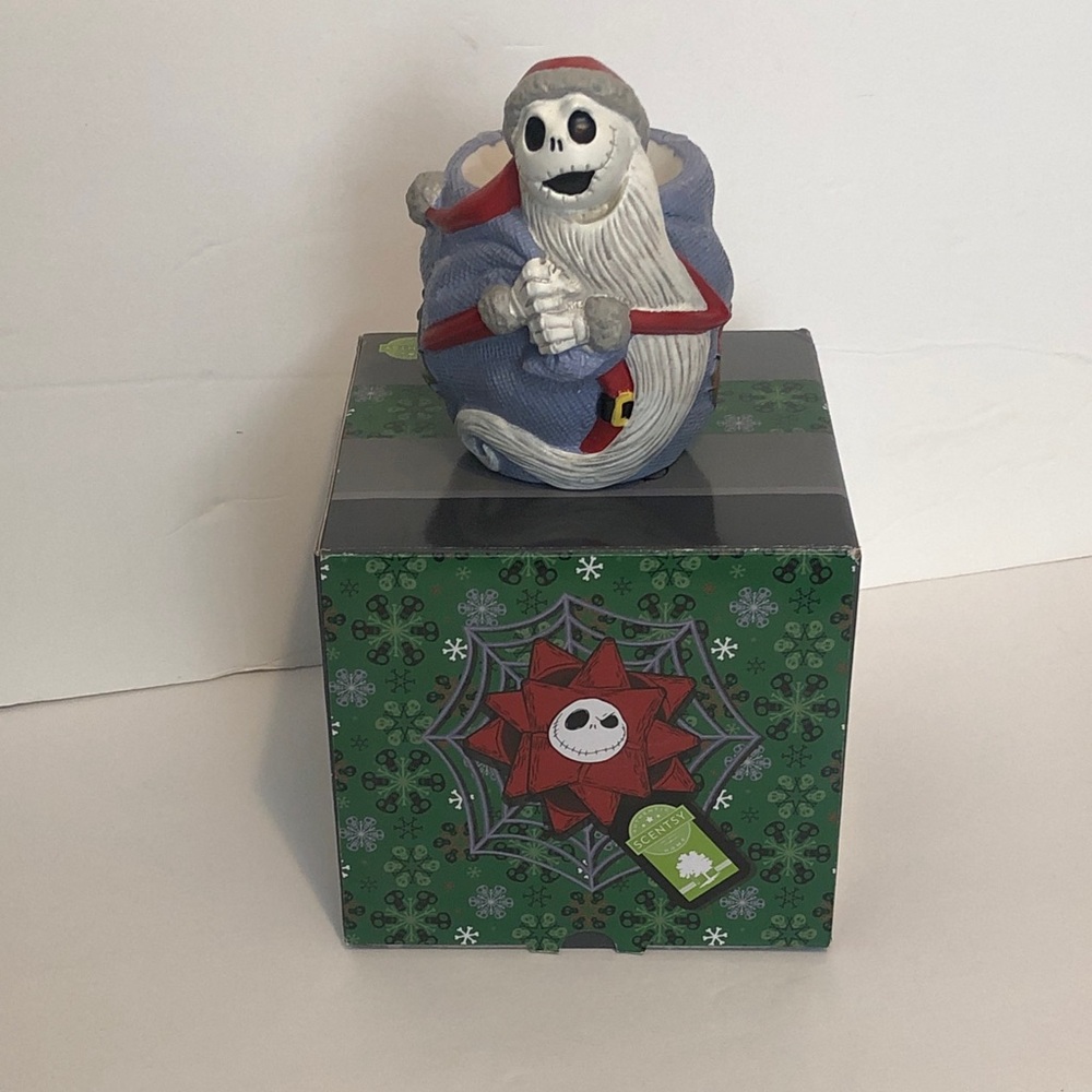 Scentsy Santa Jack Skellington Warmer - Black and Green